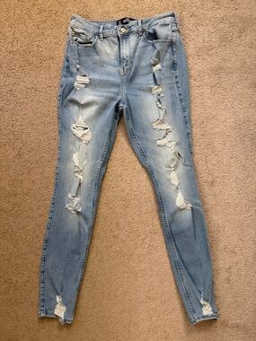 Hollister Light Blue Distressed Curvy High-Rise Super Skinny Jeans - Short
